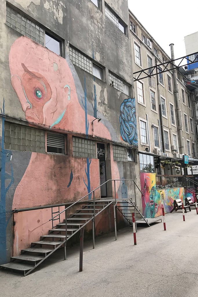 Lisboa street art LX factory